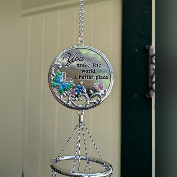 Silver color wind chimes, butterflies "You Make The World A Better Place" - Picture 4 of 7